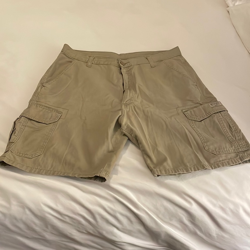 Wrangler Premium Cargo Shorts